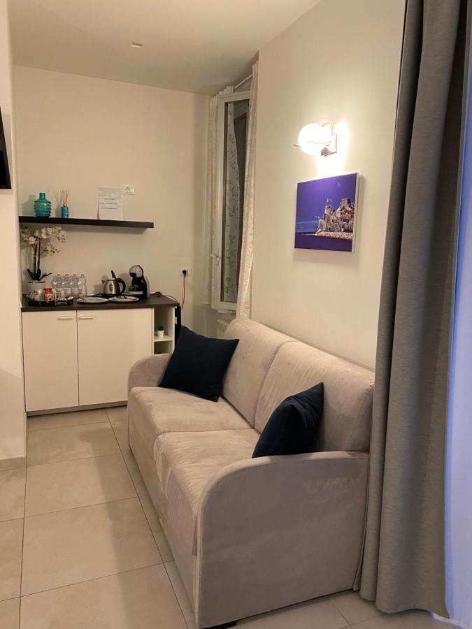 Alba Rooms La Spezia Bagian luar foto