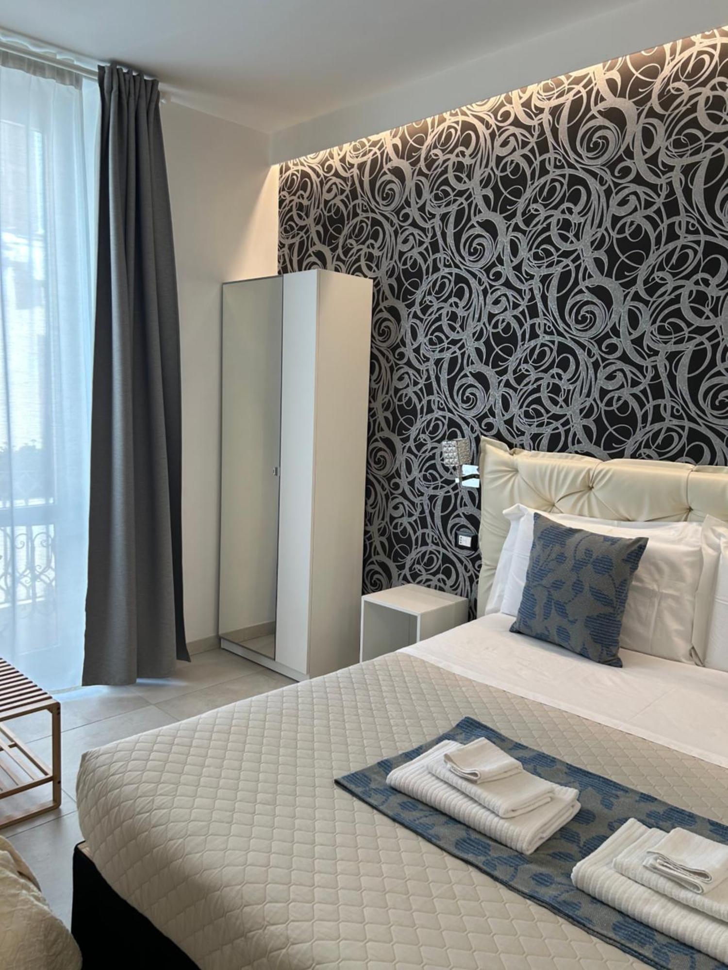 Alba Rooms La Spezia Bagian luar foto