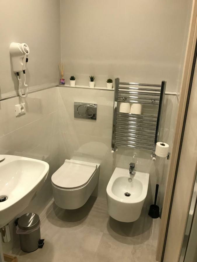 Alba Rooms La Spezia Bagian luar foto