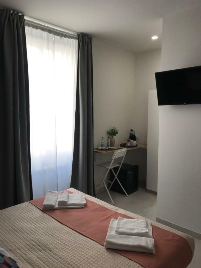 Alba Rooms La Spezia Bagian luar foto